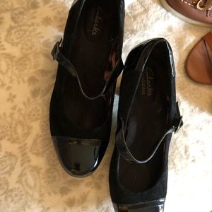 Clarks bendable black suede and patent leather